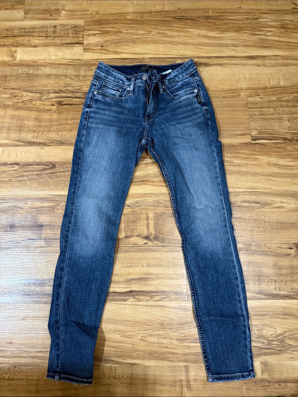Silver Jeans indigo denim Suki Skinny W27
